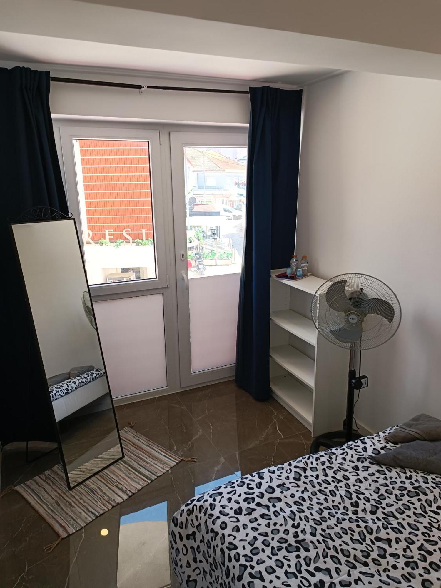 Plaza Caparica Hostel Costa de Caparica Kültér fotó