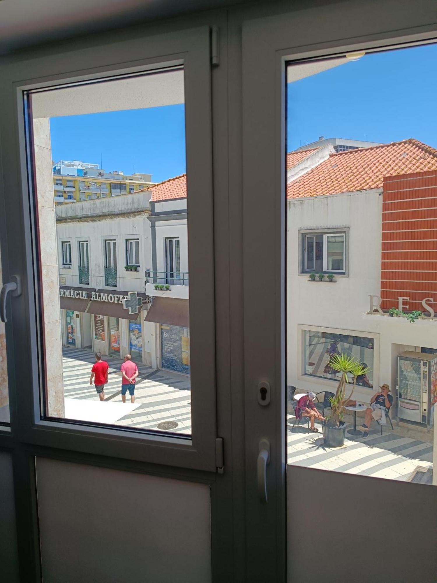 Plaza Caparica Hostel Costa de Caparica Kültér fotó