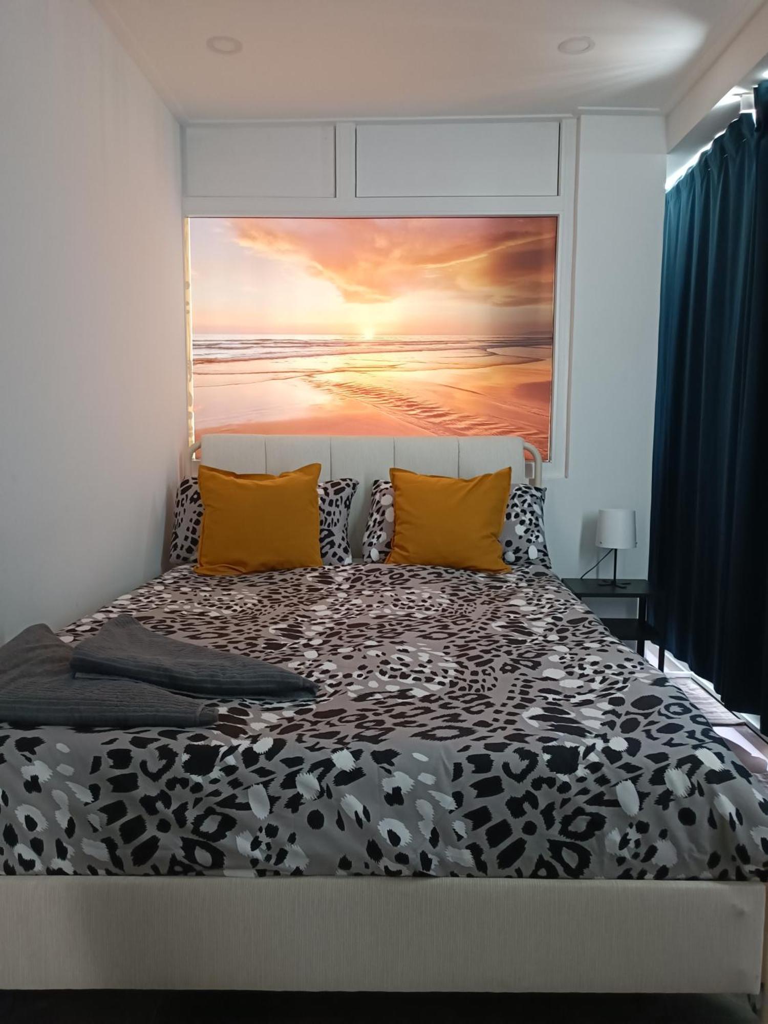 Plaza Caparica Hostel Costa de Caparica Kültér fotó