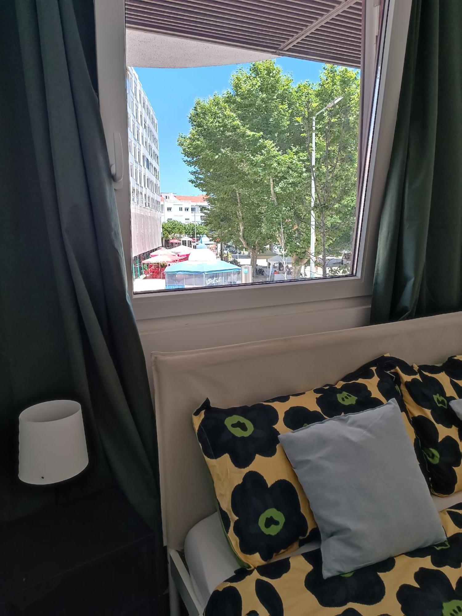 Plaza Caparica Hostel Costa de Caparica Kültér fotó